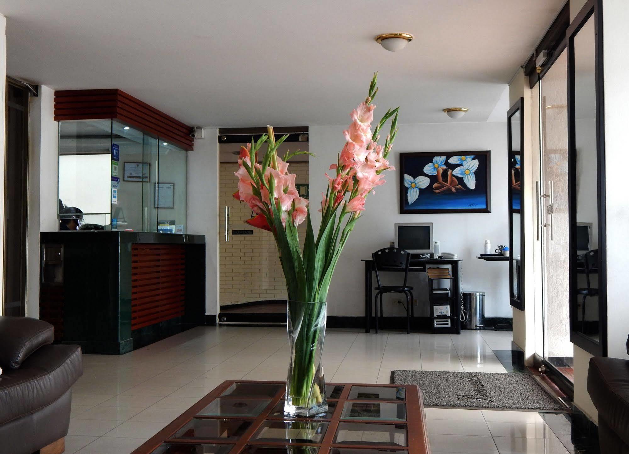 Apartamentos Galerias Bogota Luaran gambar